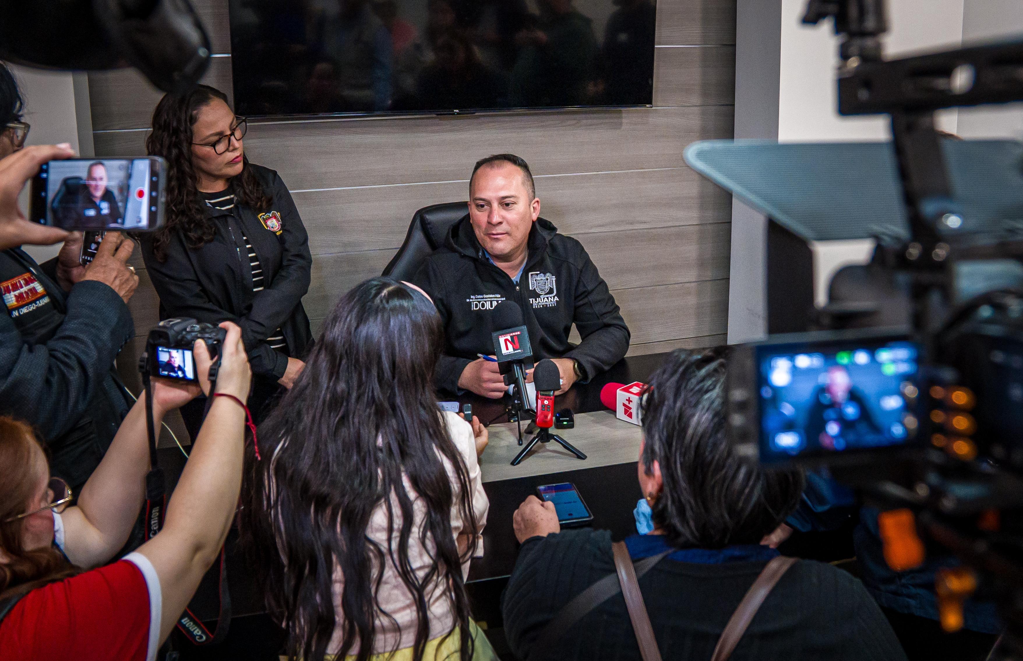 Avanza Gobierno Municipal de Tijuana en reparación de socavón en Vía Rápida Oriente